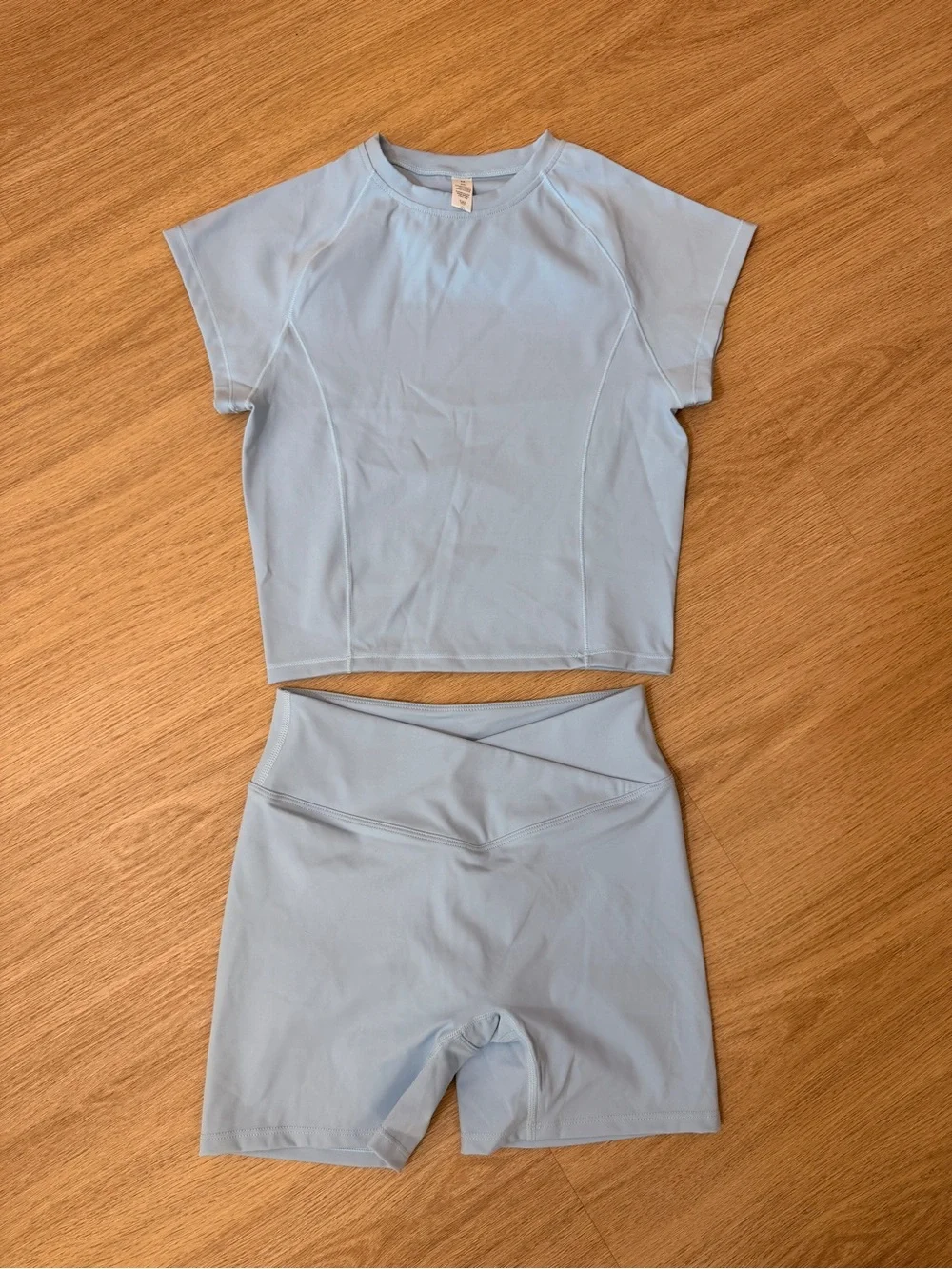 Women Sports Set - Short Sleeve Top & Bike Shorts